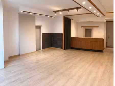 local commercial / bureau