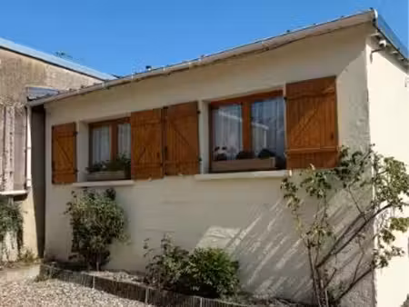 maison a louer quartier st pierre