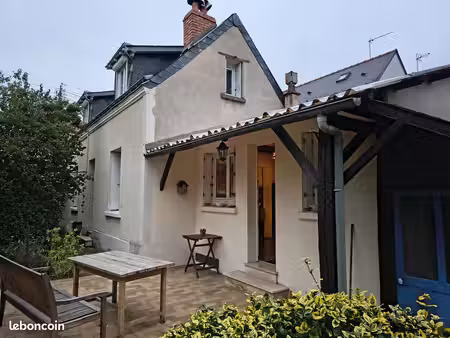 loue maison de ville tours 37000