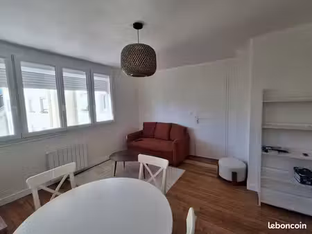 appartement meublé hyper centre vannes