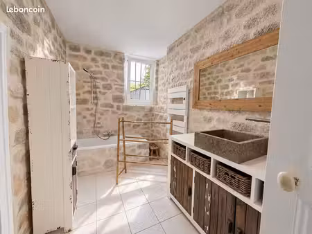 location t4 le refuge chaussin 110 67m²