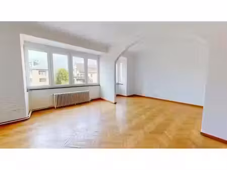 appartement à louer à avenue reine astrid 132 kraainem (vbe81755)