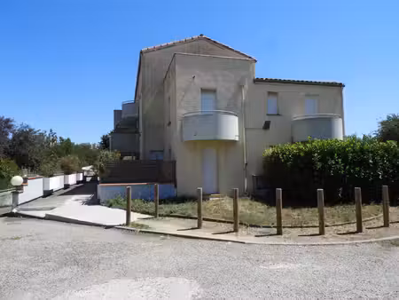t1 bis meublé - 32 m2 - avec place de parking dans une résid
