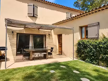 vente maison 5 pièces 155 m² à lauris (84360)  420 000 €
