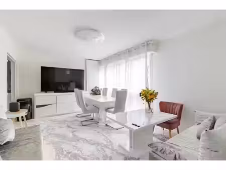 appartement f5 de 5 pièces de 100 m² à villiers-le-bel