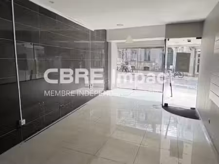 local commercial à louer