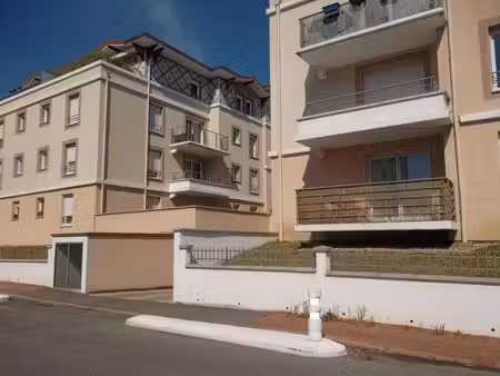 parking à louer