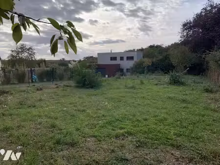 terrain constructible neuf à vendre