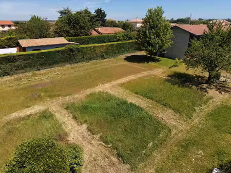 terrain constructible neuf à vendre