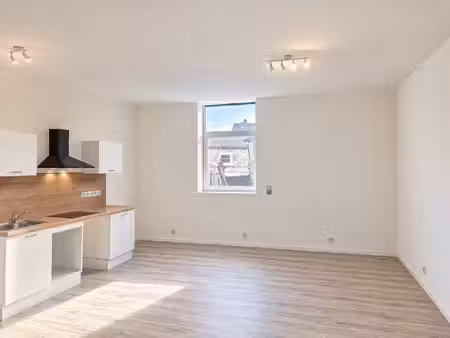 appartement t3 rénové et climatisé - argeliers