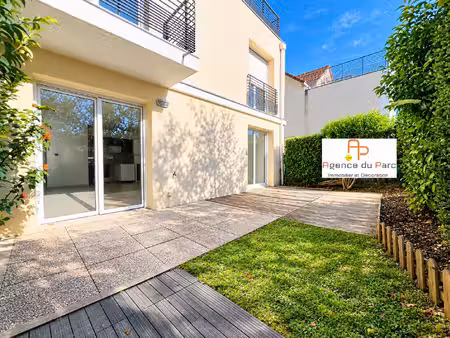 appartement de 4 pieces avec terrasse et jardin