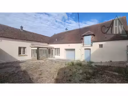 maison située entre bray-sur-seine et nogent-sur-seine