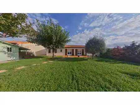 maison montamise 4 pièce(s) 114 m2 - terrain 900m²