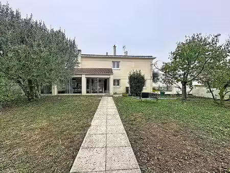 maison familiale à fort potentiel d'aménagement -144 m² - puilboreau