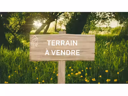 terrain constructible 848m2 - secteur pavillonnaire