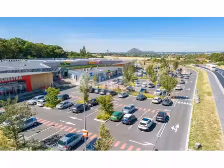 local commercial à louer