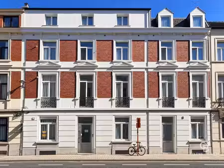 bâtiment commercial à vendre à ixelles pour € 1.650.000 avec 2 chambres à coucher