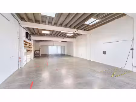 location local d'activité  350.00m²  toulouse