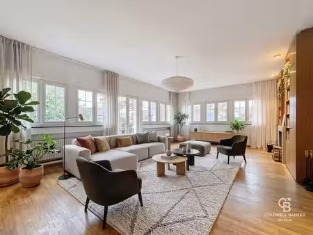 maison 3 façades (+-262m²) / quartier coghen