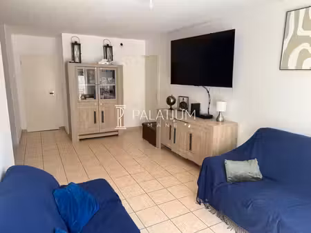 maison mitoyenne dans un quartier calme