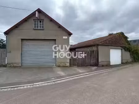 vente bureaux et commerces à périers (50190) : à vendre / 310m² périers