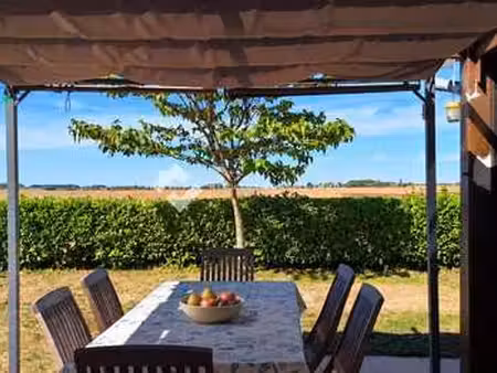 vente maison à neuville-de-poitou (86170) : à vendre / 108m² neuville-de-poitou
