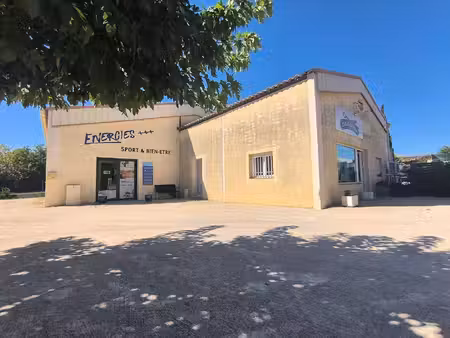 local commercial à vendre