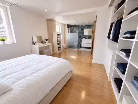 maison 5 pièces 130 m²