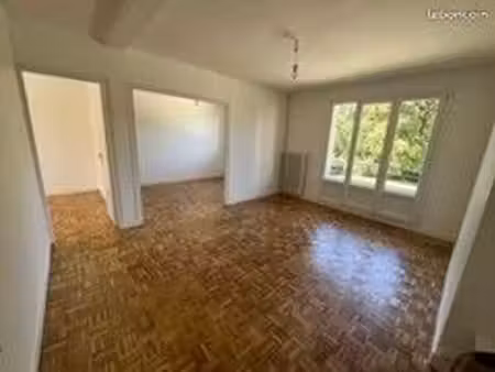appartement t3 domène 820