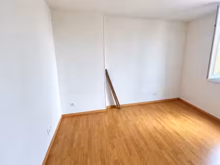 studio/f1 beaumont sur oise