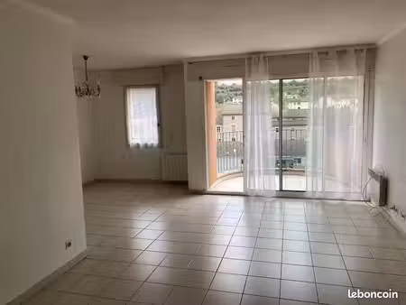 appartement 3 pièces 74 m²