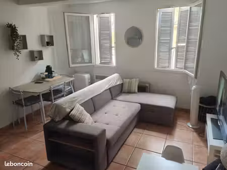 appartement 2 pièces - centre ville - salon-de-provence