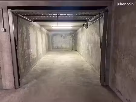 garage / box fermé 18 5m2