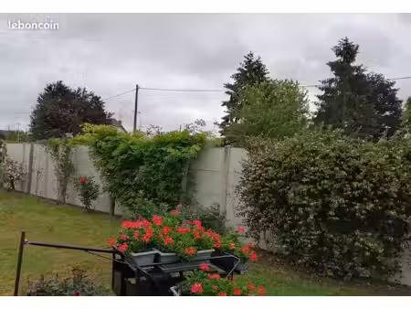 location maison de village noyers