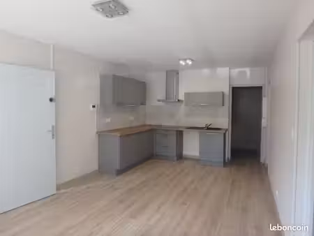 appartement 2 pièces 53 m²