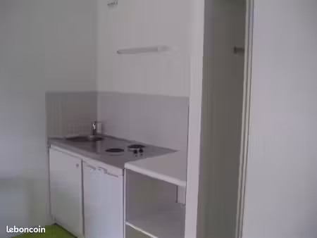studio 1 pièce 25 m²