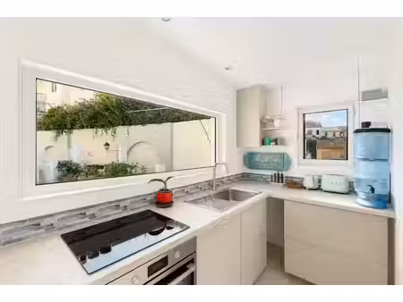 vente appartement 6 pièces 179 m² à le cannet (06110)  720 000 €