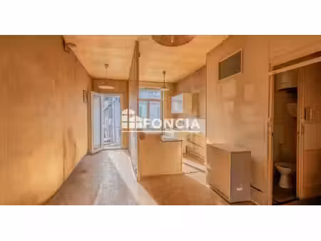 immeuble de rapport à rénover avec terrain constructible · firminy centre