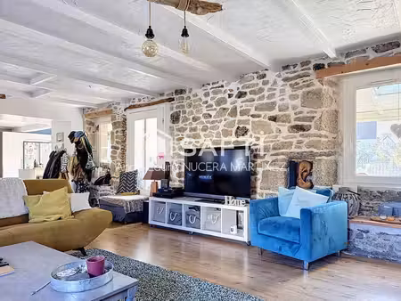 maison 5 chambres 2 bureaux  2 dépendances  bourg lannilis  jardin 800 m2