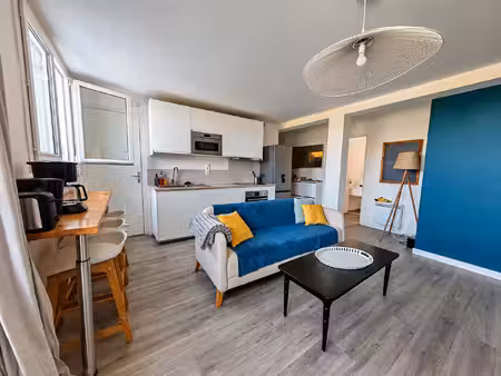 saint-sébastien-sur-loire - appartement t4 avec garage et cave