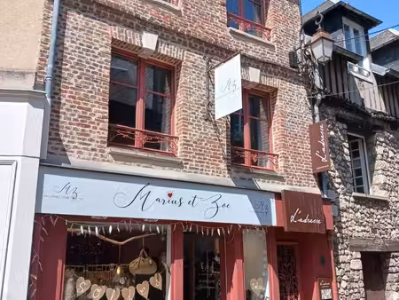 local commercial à louer