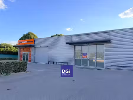 local commercial à louer