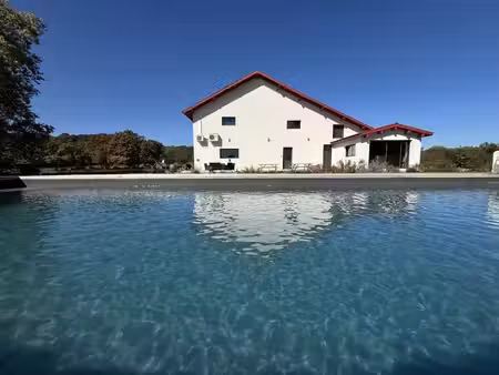 propriété à vendre 14 pièces saint jean de marsacq (40) avec salle de bal de plus de 100m2