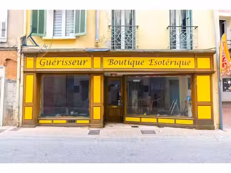 achat : local commercial (83670)