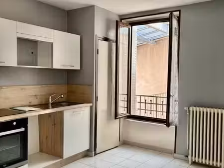 l'arbresle centre immeuble 2 lots investissement de choix