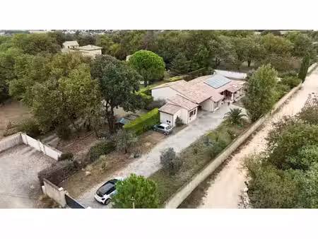 maison loriol sur drome 6 chambres  terrain 1230m²  spa  bon dpe.