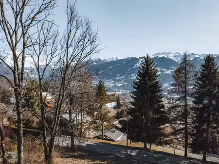 beau terrain constructible idéalement situé sur le coteau sud de verchaix.