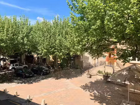 maison de village avec terrasse  garage et double cave à rénover tavernes