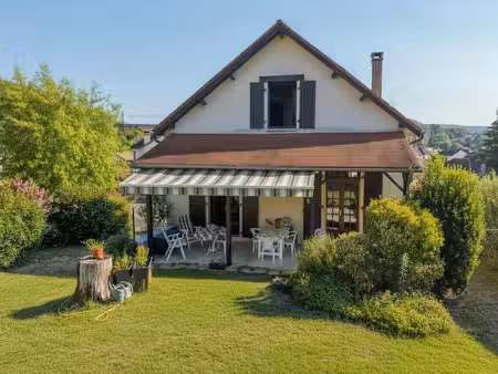 souillac centre – maison de ville en excellent état avec jardin  garage et appartement...