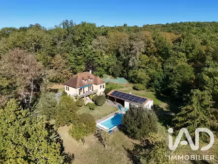 vente maison traditionnelle 8 pièces